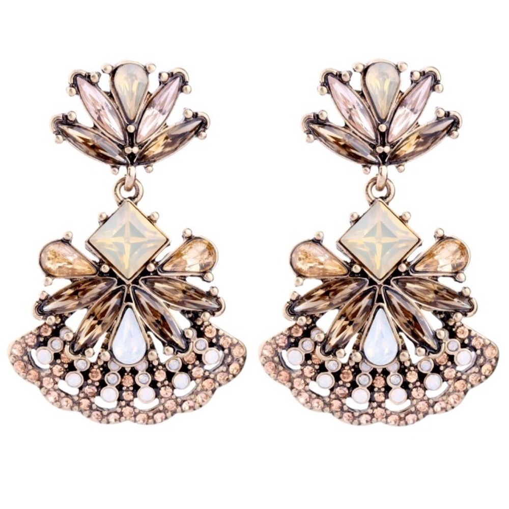 Champagne Pink Crystal Chandelier Drop Earrings - Picture 1 of 1